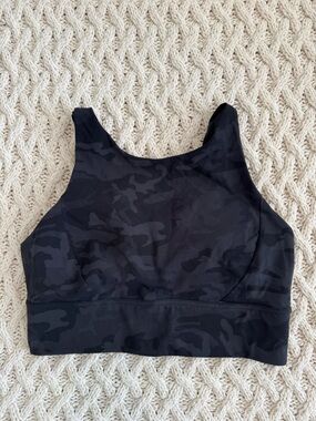 Lululemon stronger as one longline bra